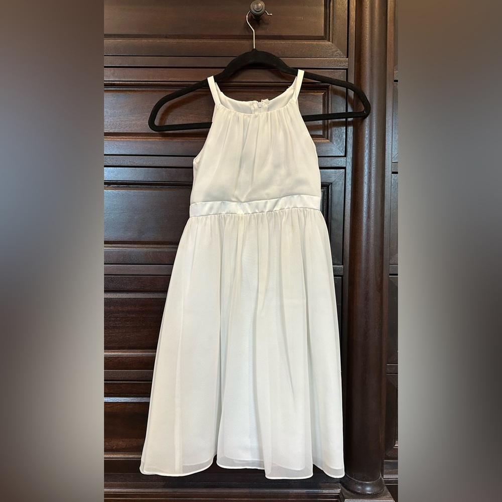 David’s Bridal Girls’ White Special Occasion Dress